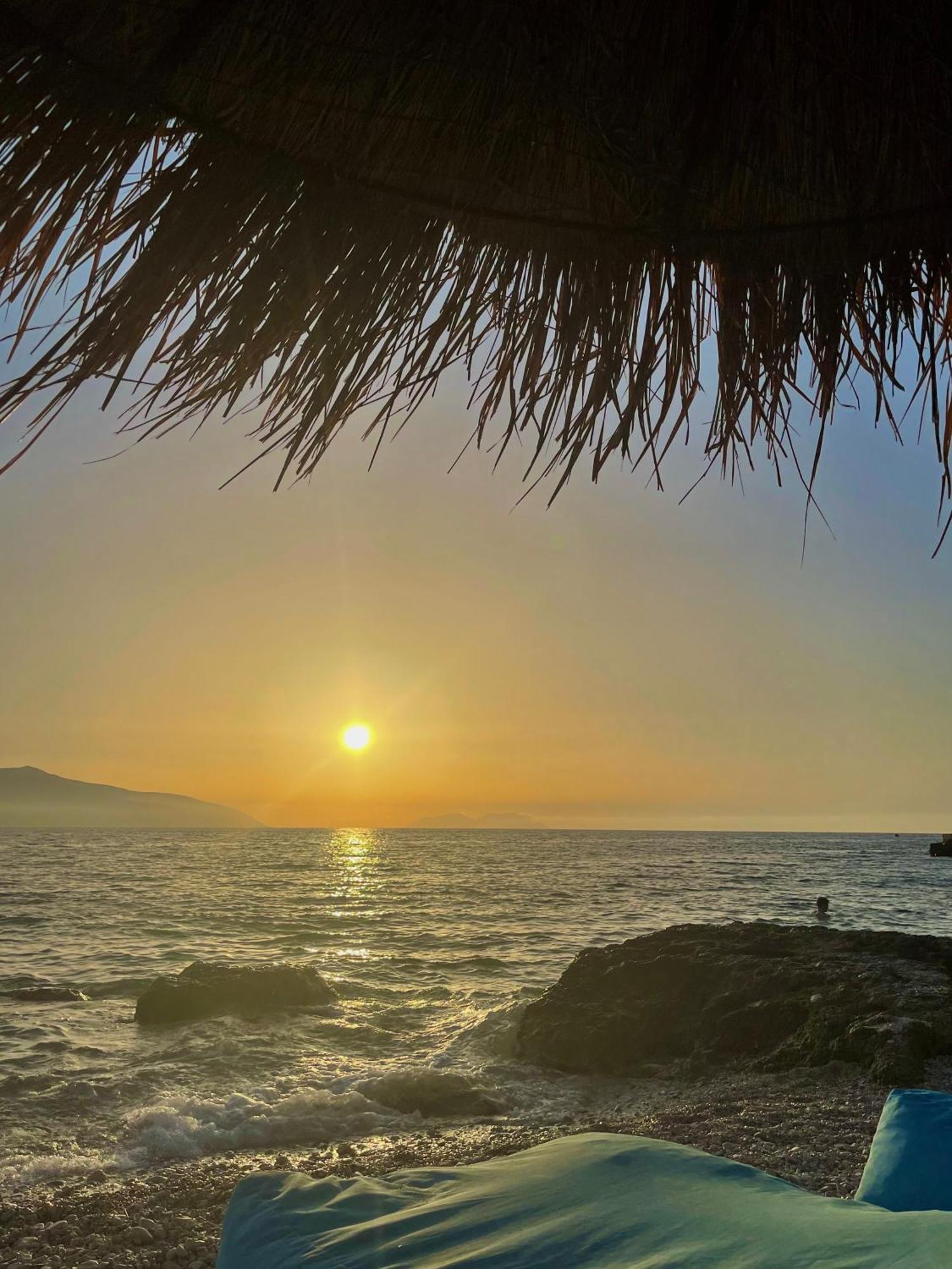 Envi Hotel Vlore Ngoại thất bức ảnh