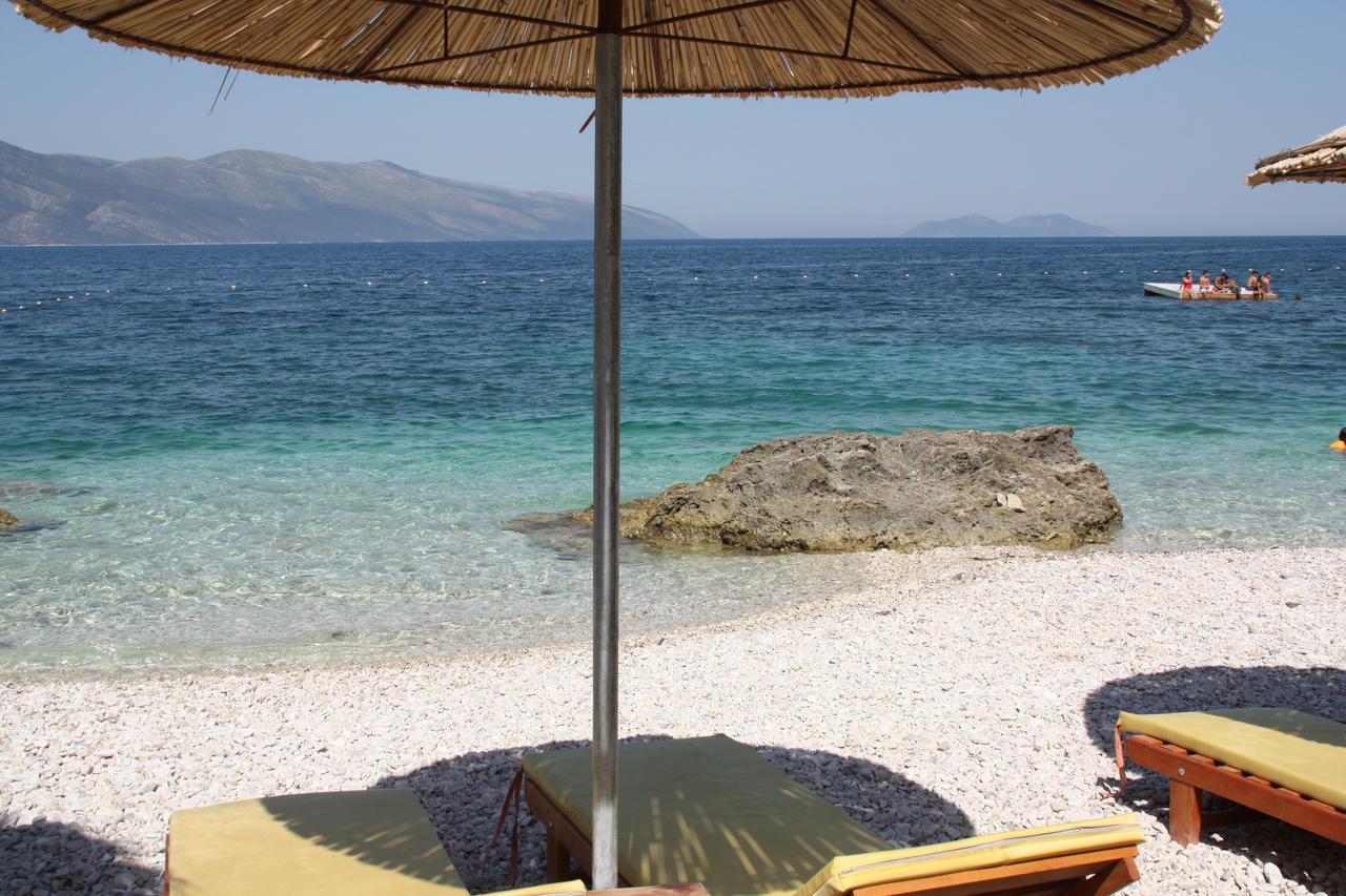 Envi Hotel Vlore Ngoại thất bức ảnh