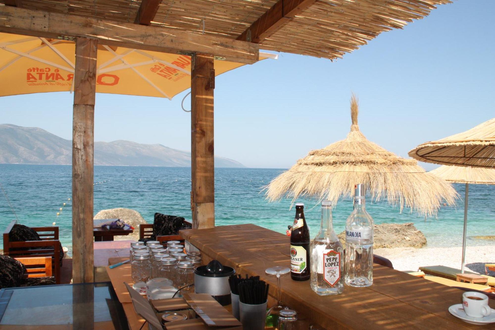 Envi Hotel Vlore Ngoại thất bức ảnh