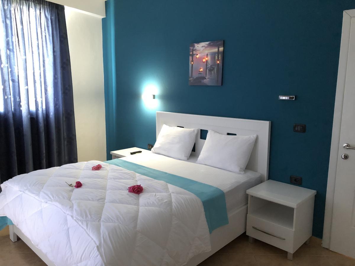 Envi Hotel Vlore Ngoại thất bức ảnh