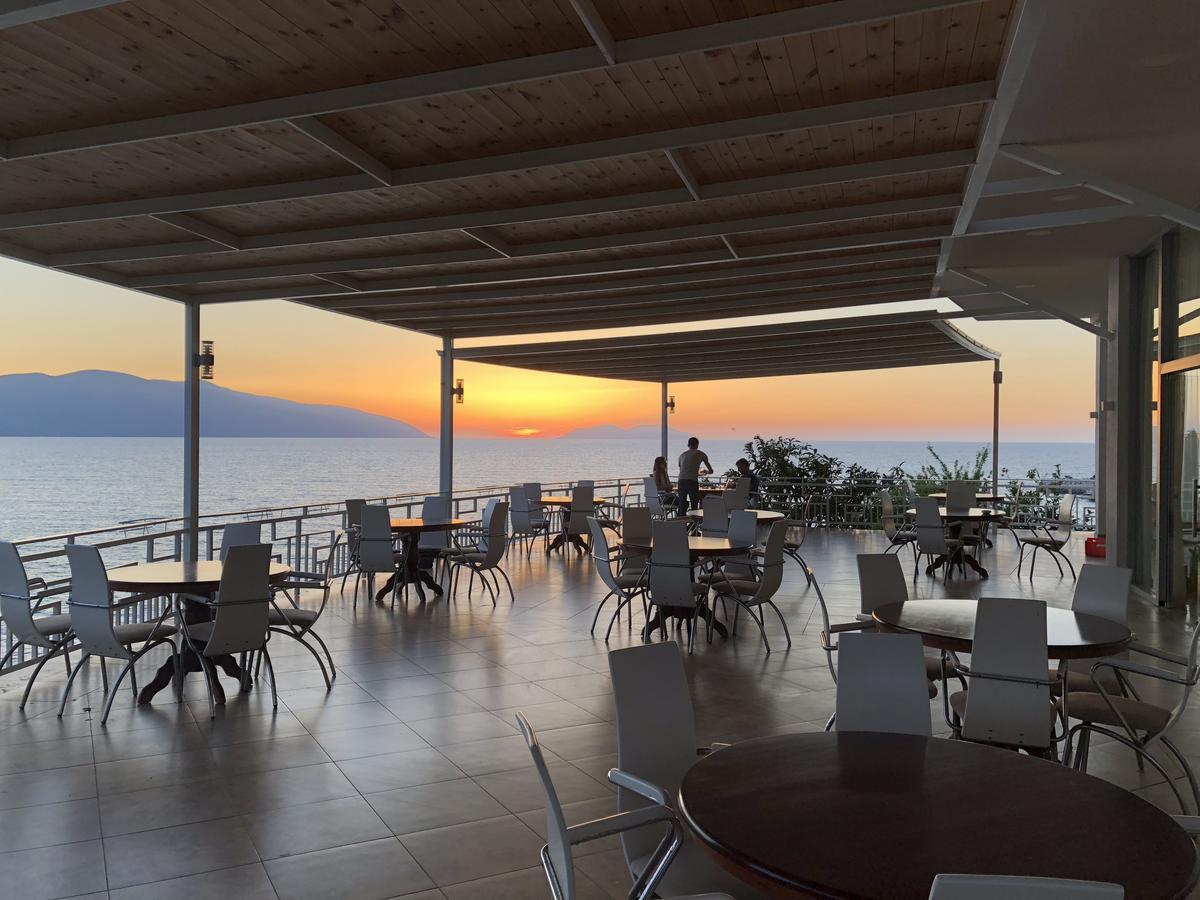 Envi Hotel Vlore Ngoại thất bức ảnh
