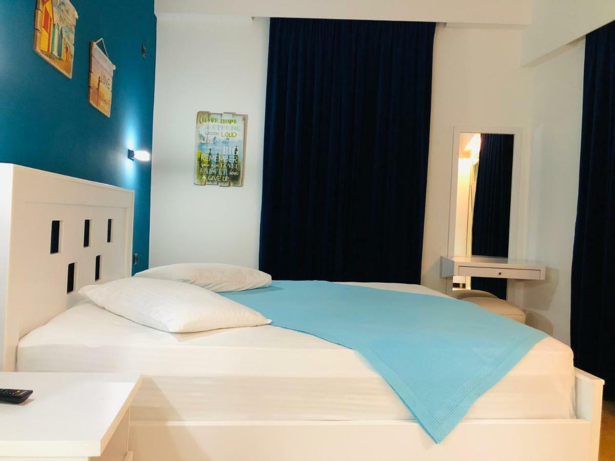 Envi Hotel Vlore Ngoại thất bức ảnh